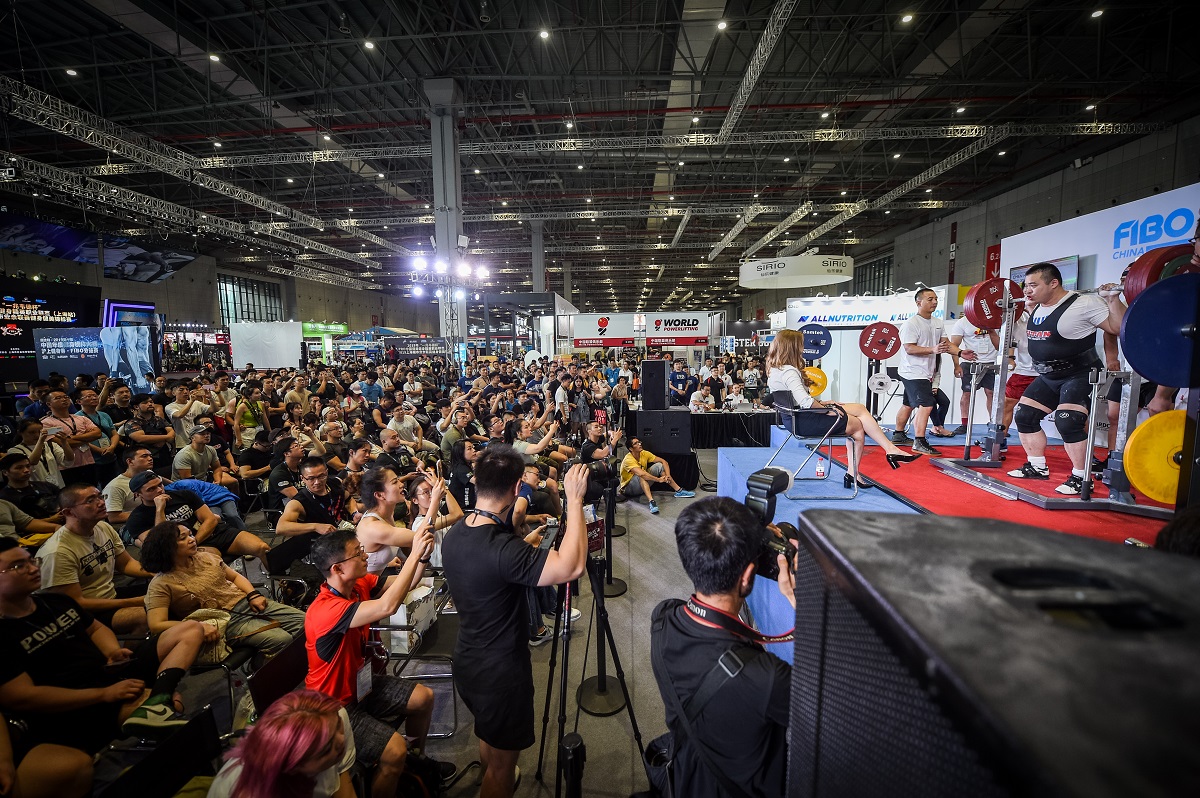 Powerlifting Crowd - China 2019